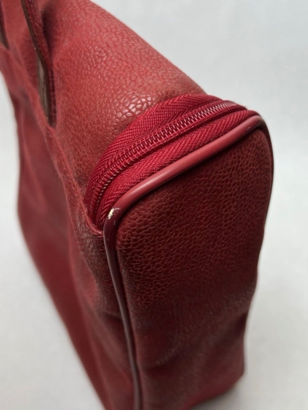 Vintage Boyt Red Pebbled Leather Hanging Travel Toiletry Bag Dopp Kit - Picture 8 of 11
